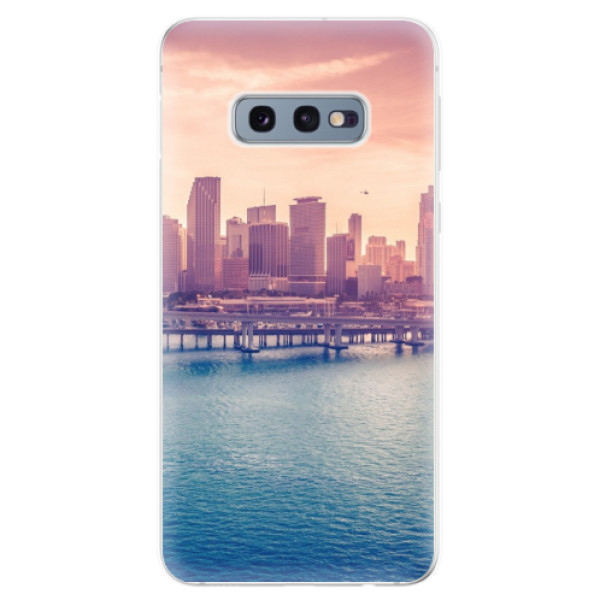 Odolné silikónové puzdro iSaprio - Morning in a City - Samsung Galaxy S10e