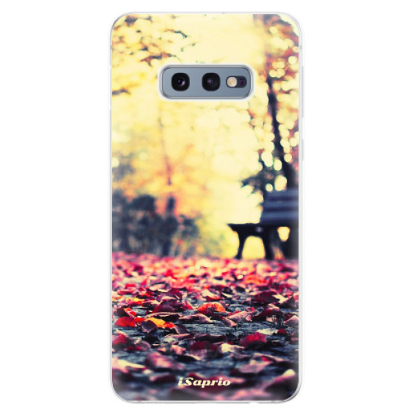Odolné silikónové puzdro iSaprio - Bench 01 - Samsung Galaxy S10e