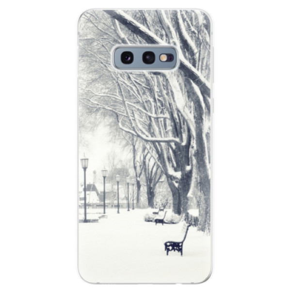 Odolné silikónové puzdro iSaprio - Snow Park - Samsung Galaxy S10e